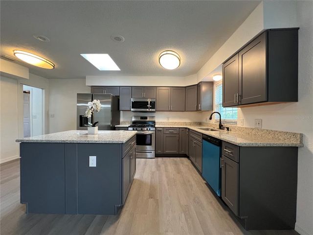 835 KOTTLE CIRCLE N, Daytona Beach, FL 32114