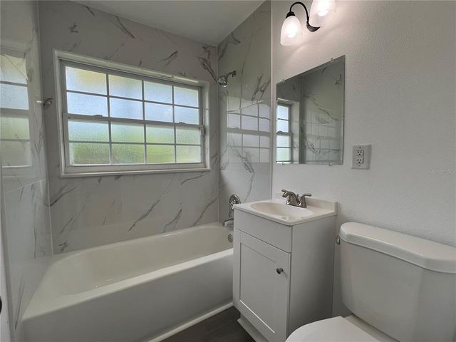 835 KOTTLE CIRCLE N, Daytona Beach, FL 32114