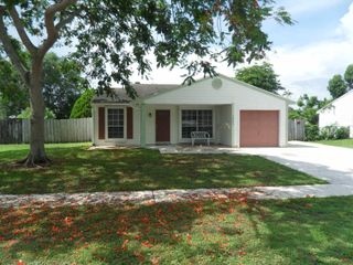 10672 Aquarius Lane, Royal Palm Beach, FL 33411