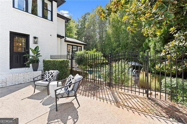 1050 Chasewood Trail, Alpharetta, GA 30005