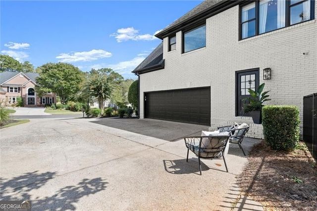1050 Chasewood Trail, Alpharetta, GA 30005