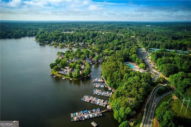1050 Chasewood Trail, Alpharetta, GA 30005