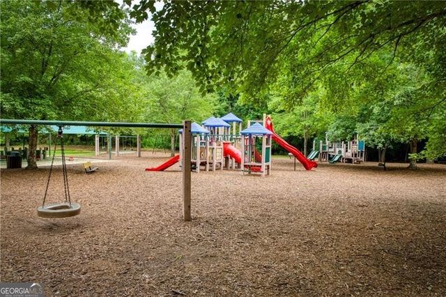1050 Chasewood Trail, Alpharetta, GA 30005