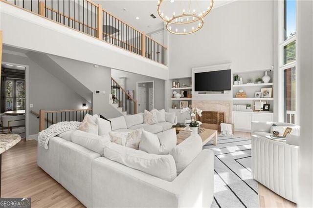 1050 Chasewood Trail, Alpharetta, GA 30005