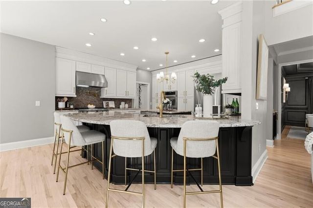 1050 Chasewood Trail, Alpharetta, GA 30005