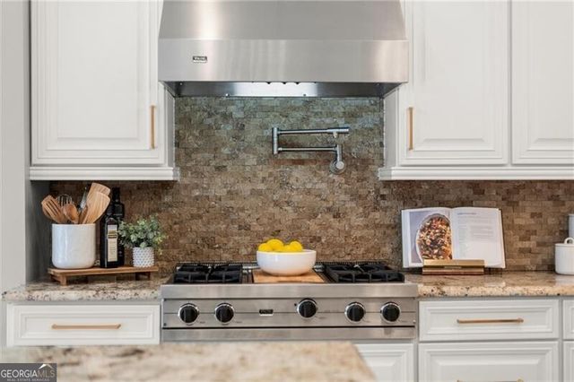 1050 Chasewood Trail, Alpharetta, GA 30005