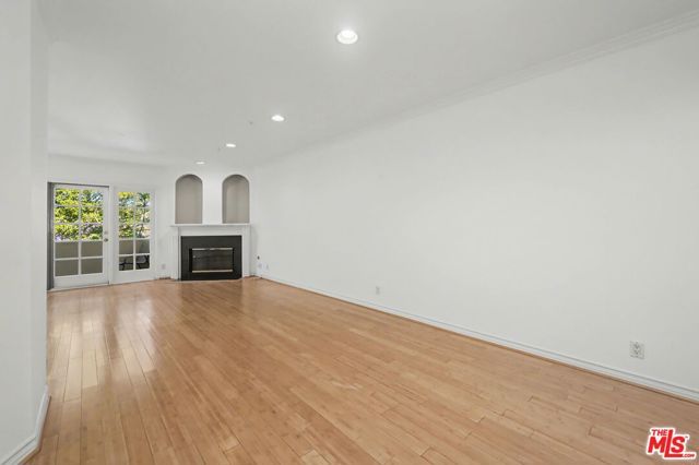 1278 S Camden Drive 303, Los Angeles, CA 90035