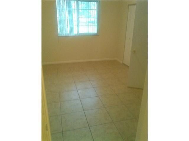 3241 Sabal Palm Manor 104, Davie, FL 33024