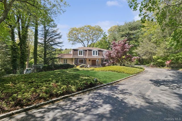 94 Cove Road, Oyster Bay Cove, NY 11771