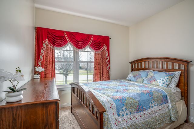 6524 International Drive, Bettendorf, IA 52722