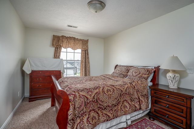 6524 International Drive, Bettendorf, IA 52722