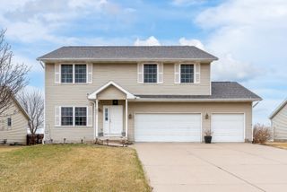 6524 International Drive, Bettendorf, IA 52722
