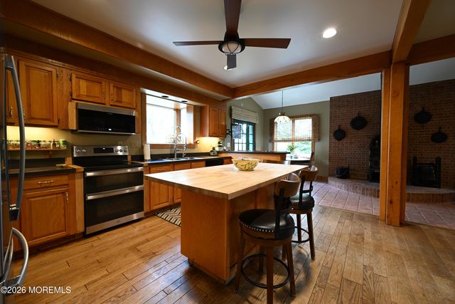 20 Hluchy Road, Robbinsville, NJ 08691