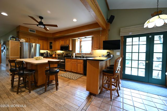 20 Hluchy Road, Robbinsville, NJ 08691