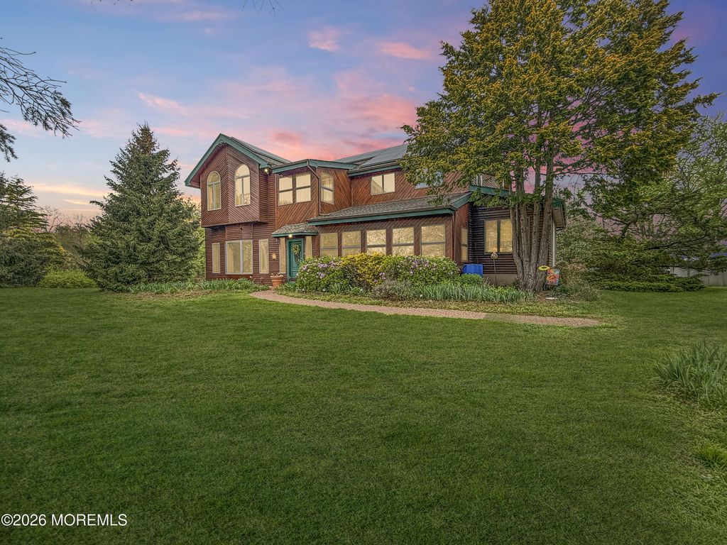 20 Hluchy Road, Robbinsville, NJ 08691