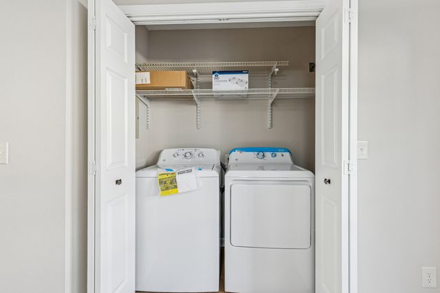 8007 Mickey Katz Cir, La Vergne, TN 37086