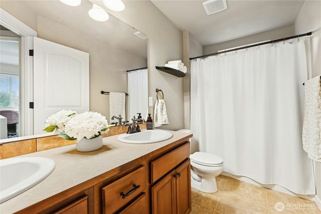 17502 138th Avenue Ct E, Puyallup, WA 98374