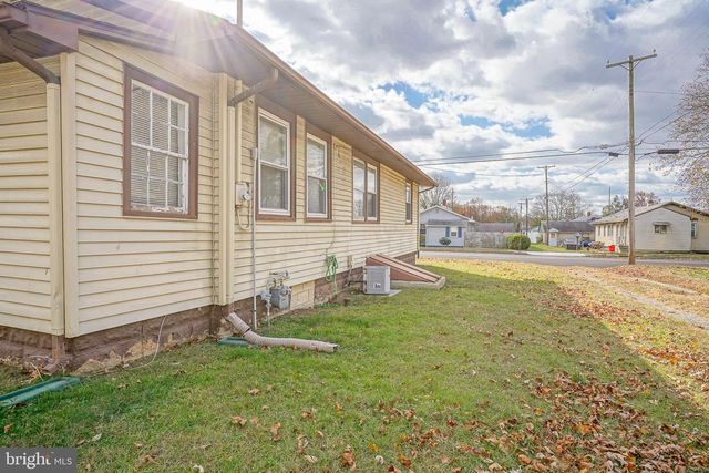 248 F ST, Carneys Point, NJ 08069