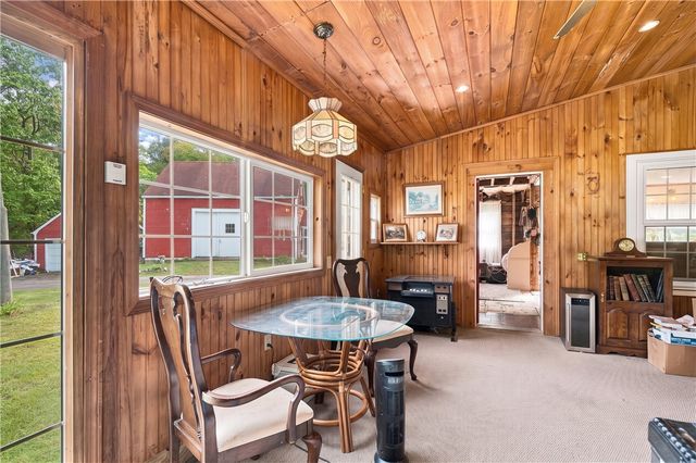 406 South Main Street, Burrillville, RI 02859