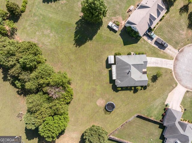 107 Billington Court, Bonaire, GA 31005