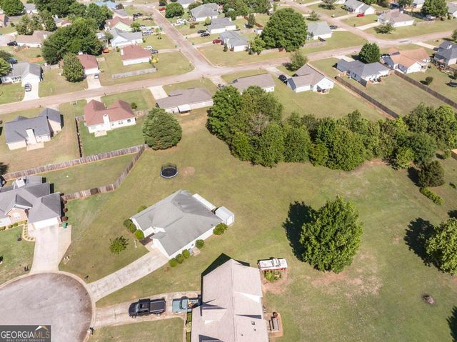 107 Billington Court, Bonaire, GA 31005