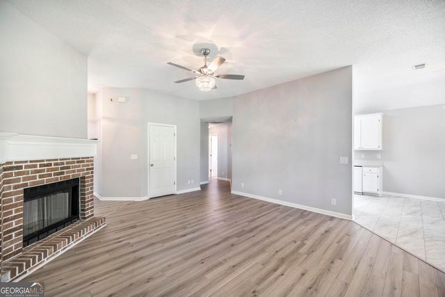 107 Billington Court, Bonaire, GA 31005