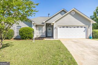 107 Billington Court, Bonaire, GA 31005