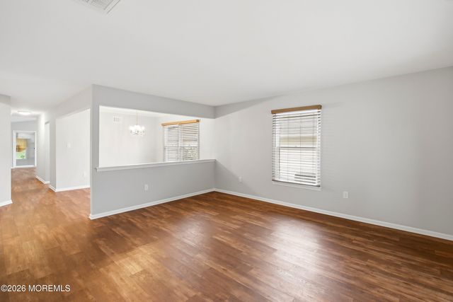 1486 Sanish Court, Toms River, NJ 08755