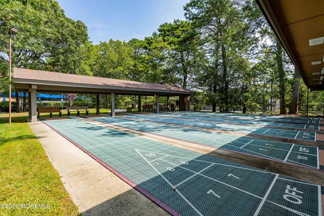 1486 Sanish Court, Toms River, NJ 08755