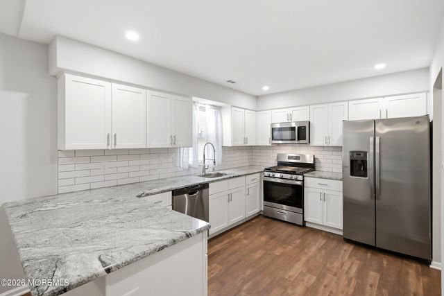 1486 Sanish Court, Toms River, NJ 08755