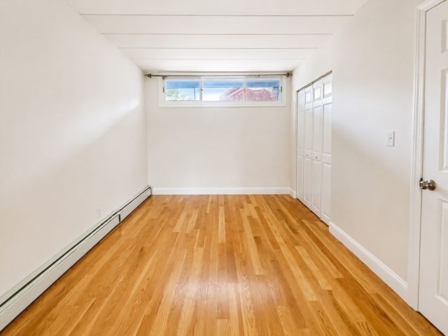 345 Harvard St 3B, Cambridge, MA 02138
