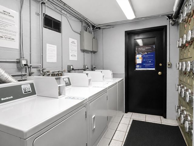 345 Harvard St 3B, Cambridge, MA 02138