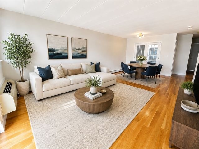 345 Harvard St 3B, Cambridge, MA 02138
