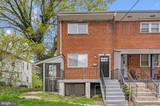 576 49TH PL NE, Washington, DC 20019