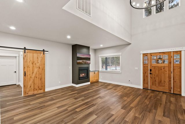 17008 Sharp Drive, Bend, OR 97707