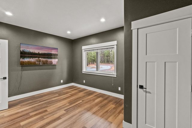 17008 Sharp Drive, Bend, OR 97707
