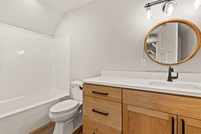 17008 Sharp Drive, Bend, OR 97707