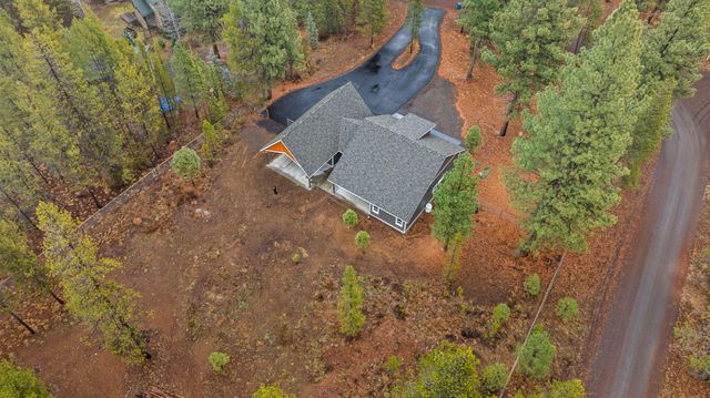17008 Sharp Drive, Bend, OR 97707
