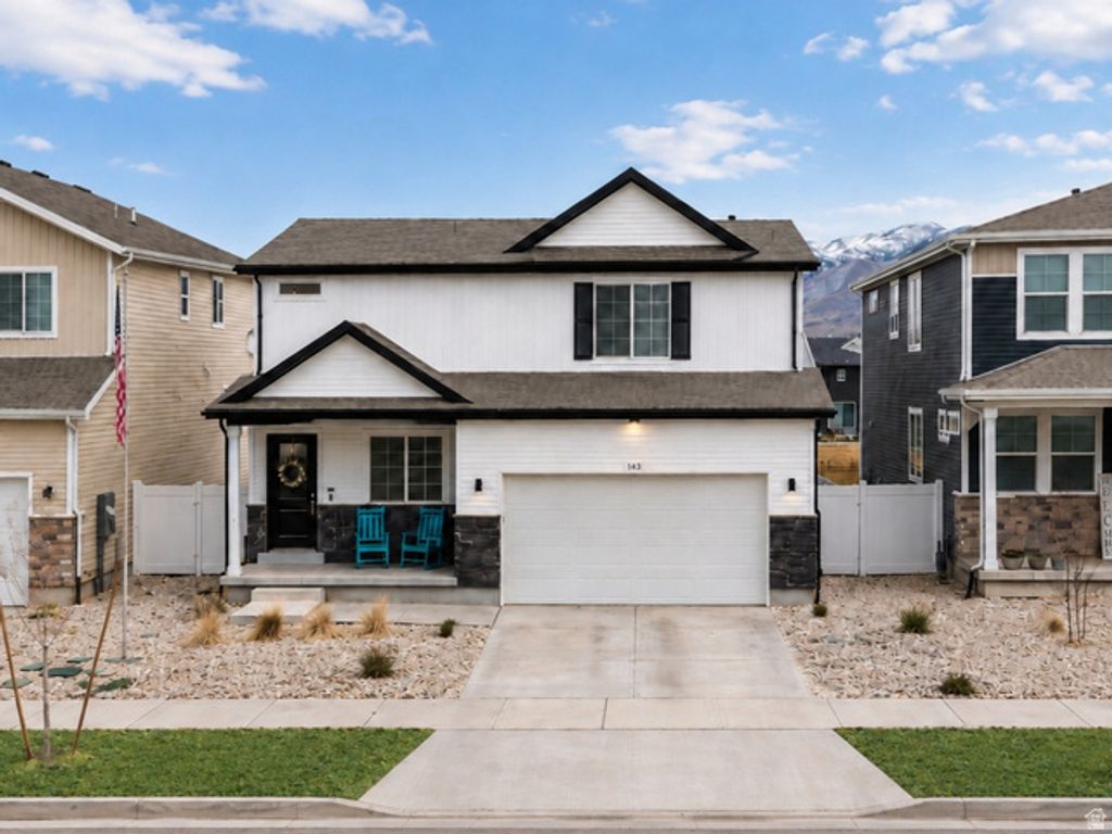 Image 1 of property listing at 143 E ARCADE DR, Saratoga Springs, UT 84045