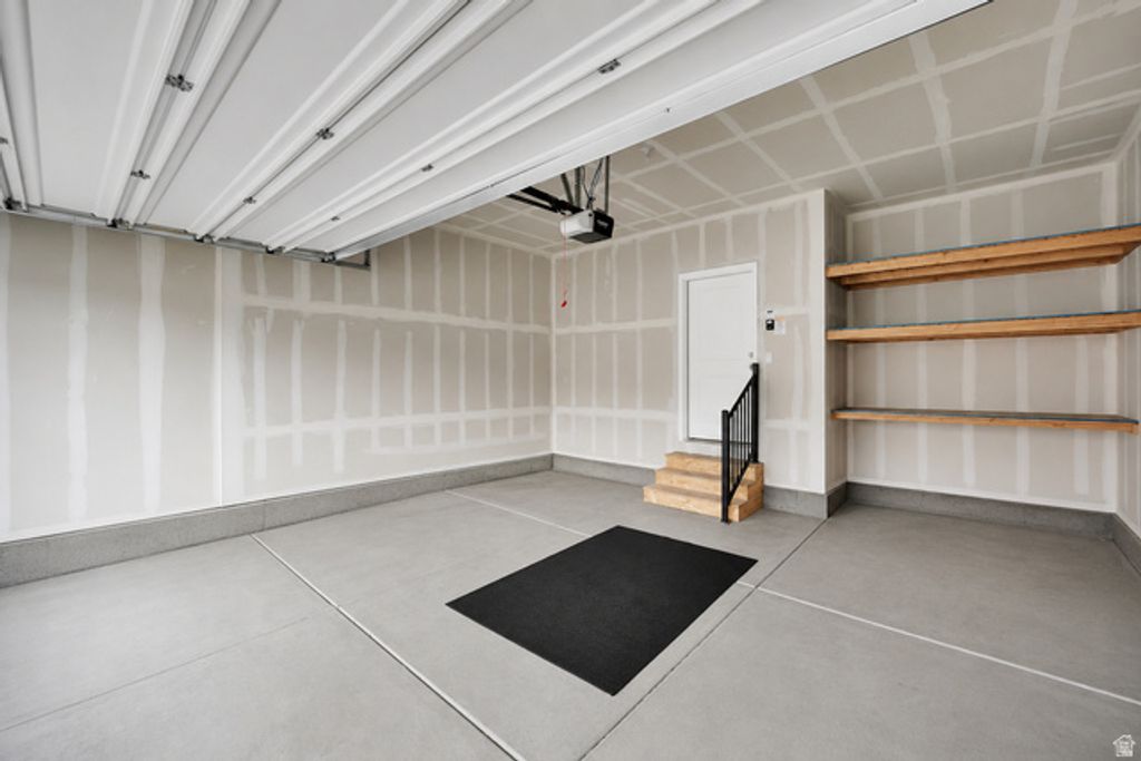 Image 16 of property listing at 143 E ARCADE DR, Saratoga Springs, UT 84045