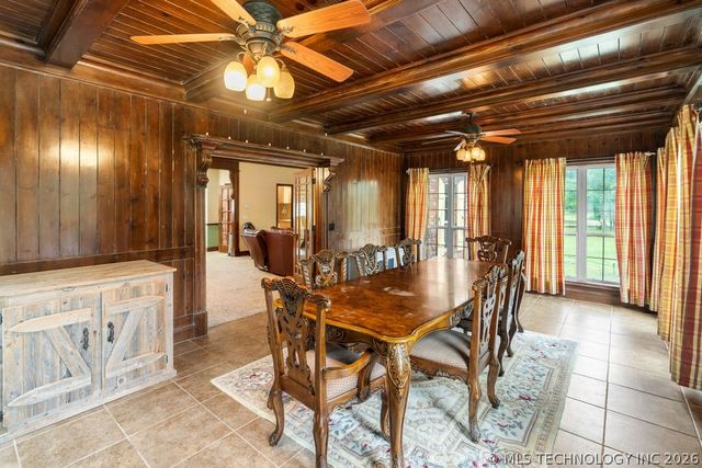 1712 Beach Landing Drive, Kingston, OK 73439