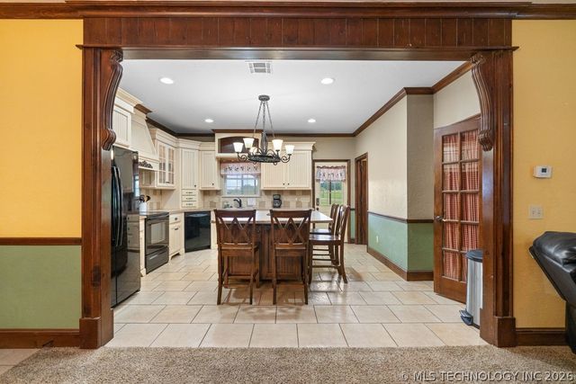 1712 Beach Landing Drive, Kingston, OK 73439