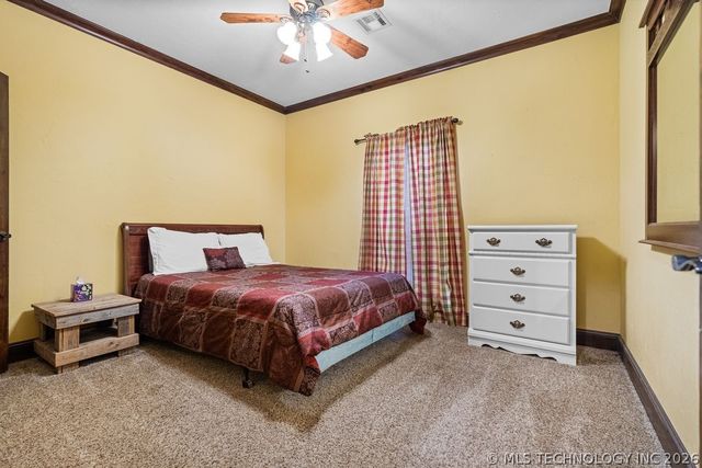 1712 Beach Landing Drive, Kingston, OK 73439
