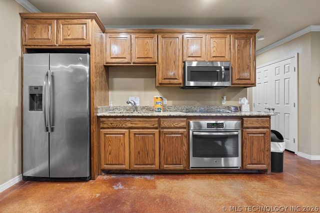 1712 Beach Landing Drive, Kingston, OK 73439