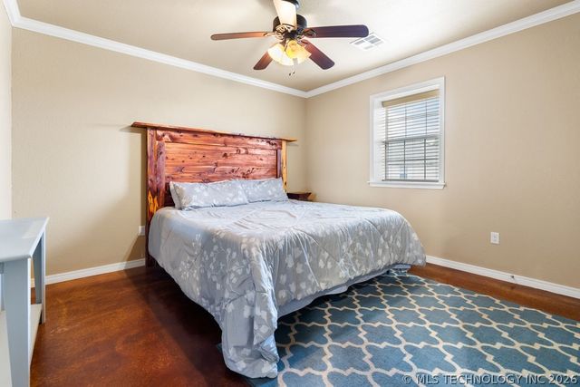 1712 Beach Landing Drive, Kingston, OK 73439