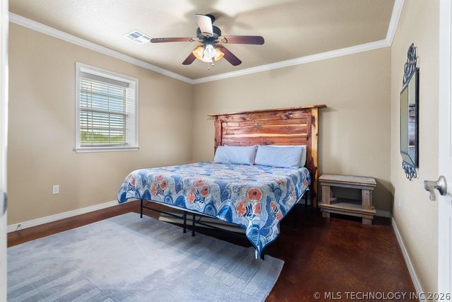 1712 Beach Landing Drive, Kingston, OK 73439