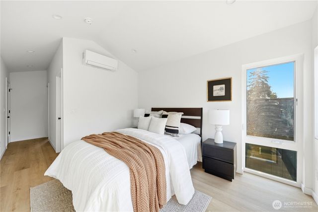 4907 SW Canada Drive, Seattle, WA 98136