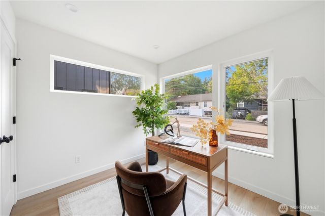 4907 SW Canada Drive, Seattle, WA 98136