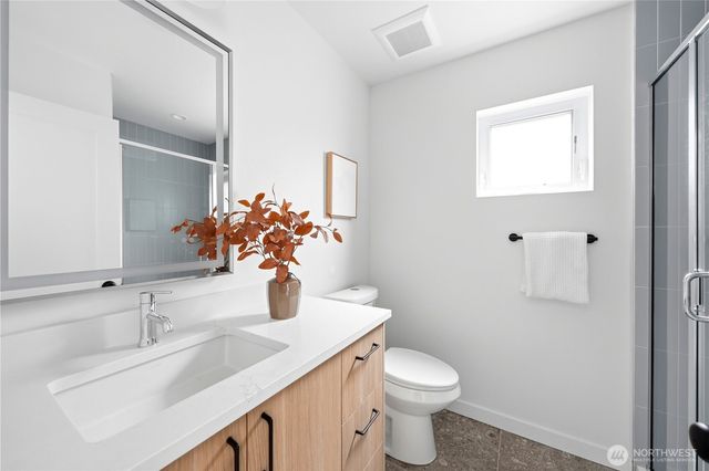 4907 SW Canada Drive, Seattle, WA 98136
