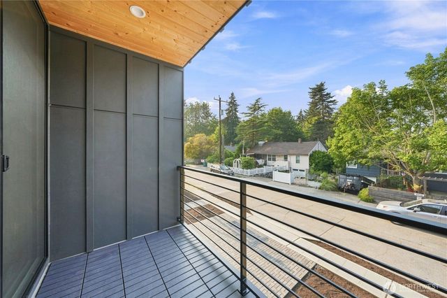 4907 SW Canada Drive, Seattle, WA 98136
